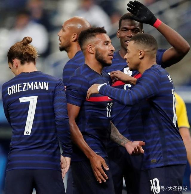 开云直播 -包含风云突变！广东宏远赛前更衣室发声，欧超杯版图或变，话题不断，阵容厚度经受考验的词条